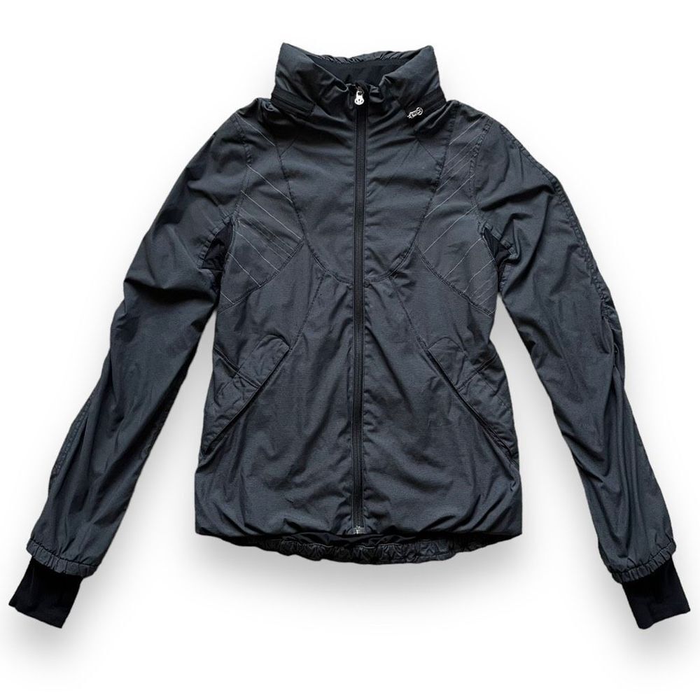 LULULEMON size 4 run hustle jacket lightweight jacket grey micro stripe
